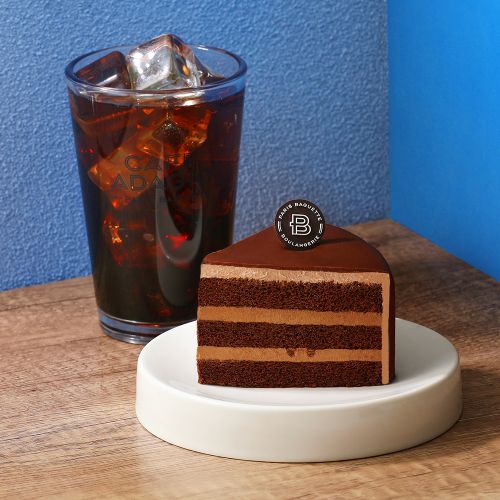 밥먹고 파바고! 부드러운 초코가나슈 케이크(조각)+아이스 아메리카노